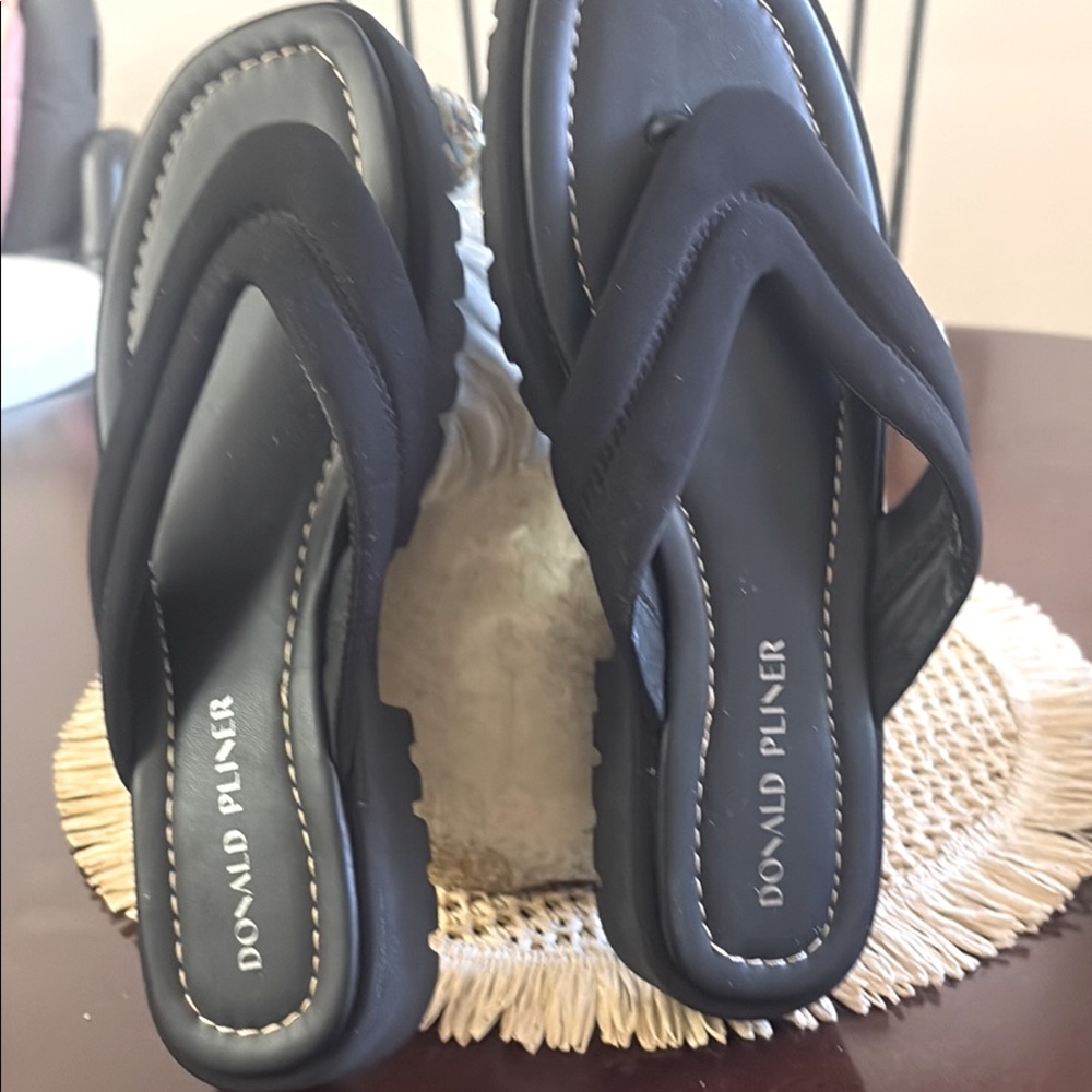 Donald J. Pliner Black Wedge Flip Flop Sandals